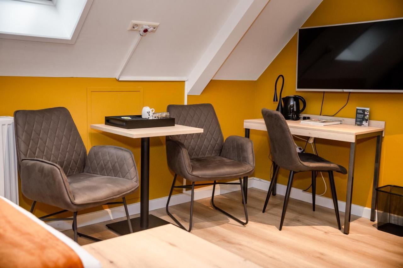 Hotel Onder De Linden Roden Extérieur photo