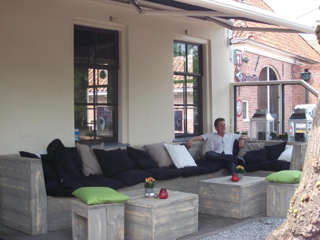 Hotel Onder De Linden Roden Extérieur photo