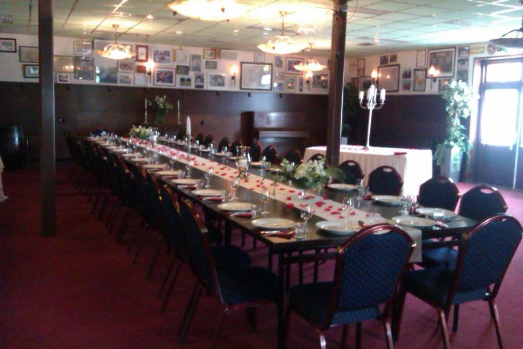 Hotel Onder De Linden Roden Extérieur photo